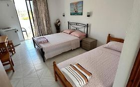 Alia Suites And Spa